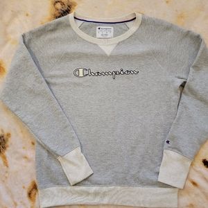 Women's Champion Sweatshirt Size Small